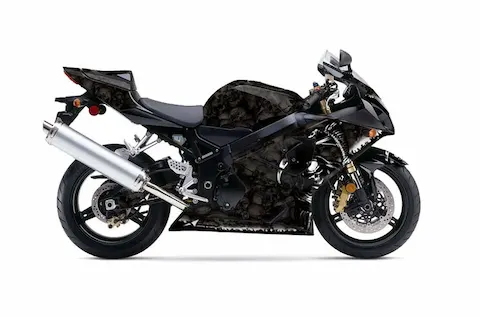 Suzuki GSX-R 600/750 (2004-2005) with the Reaper Black graphic kit